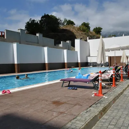 0017 White Sail Cozy 1-bedroom Steps From Yekta Mall In Mahmutlar, Apartament *