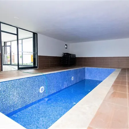 0017 White Sail Cozy 1-bedroom Steps From Yekta Mall In Mahmutlar, Apartament Alanya