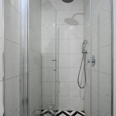 0017 White Sail Cozy 1-bedroom Steps From Yekta Mall In Mahmutlar, Apartment